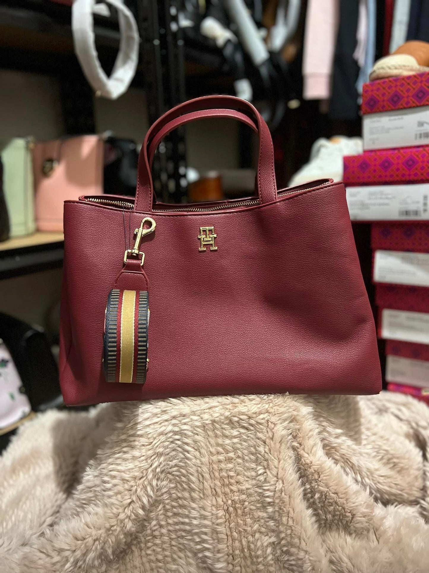 Tommy Hilfiger Tote Bag - Maroon